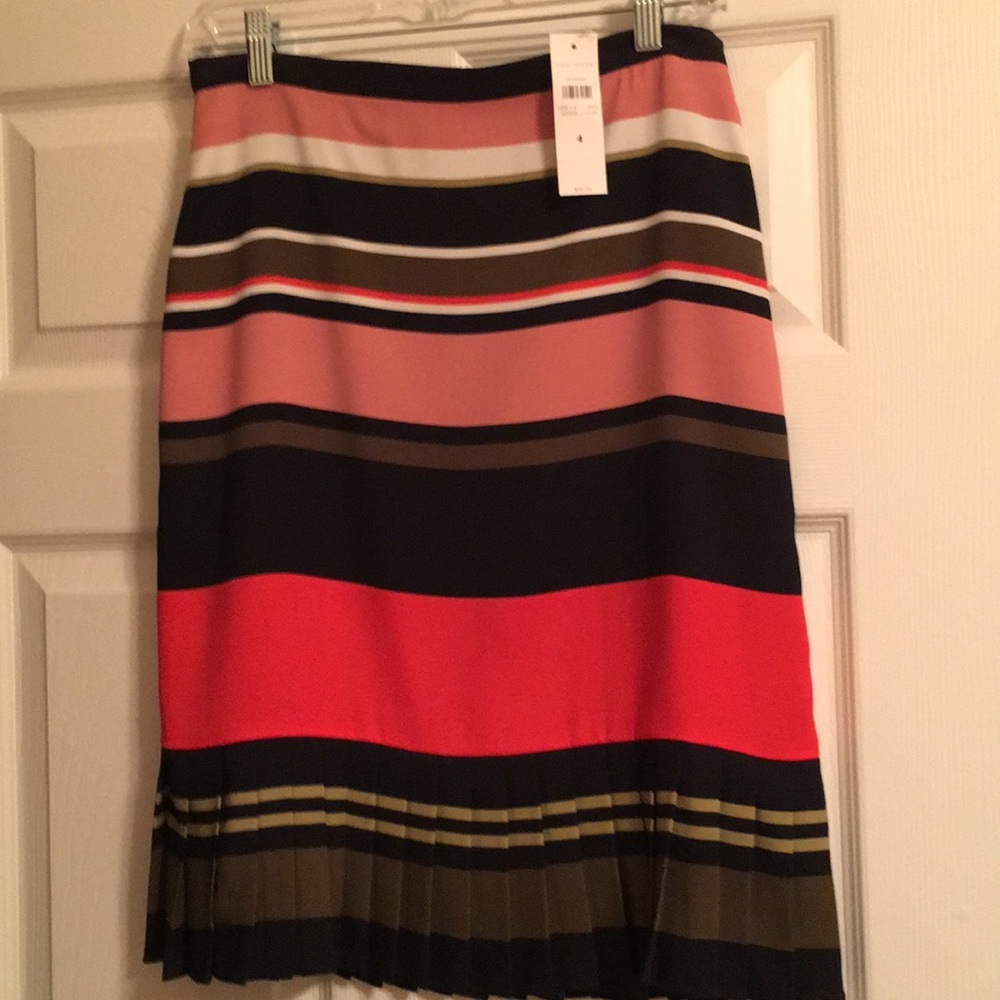 Ann Taylor skirt, NWT